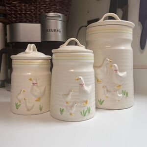 Pottery Craft USA Vintage nesting canisters Mother Goose and Goslings RARE!!